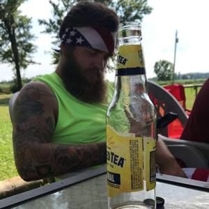 Meet your Posher, Lucky